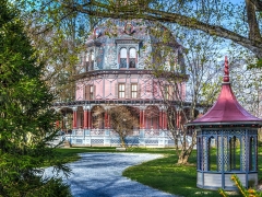Front-Entrance-Octagon_House